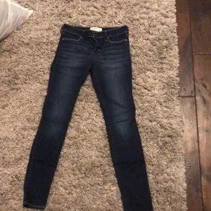 Abercrombie kids Jean leggings dark wash 13/14